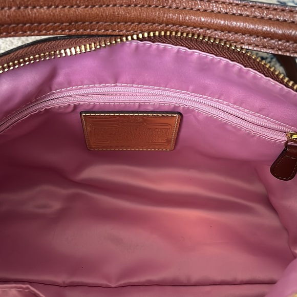 ✂️PRICE CUT COACH PURSE - Picture 4 of 9